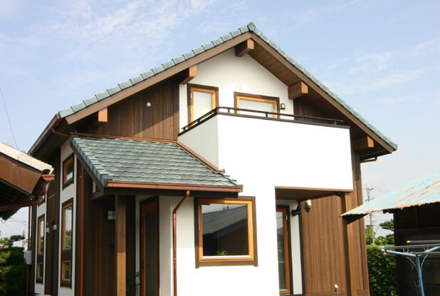 豊橋市で注文住宅・新築一戸建てを建てるなら自然素材・木の家の「伴工務店」